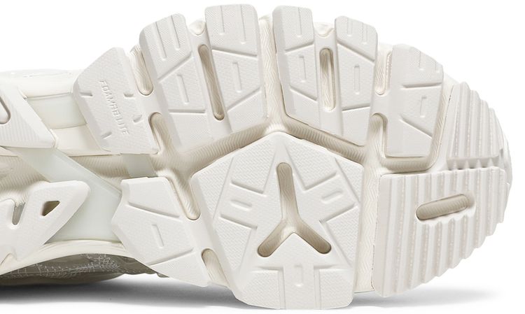 Li Ning Furious Rider Ace 15 Ivory