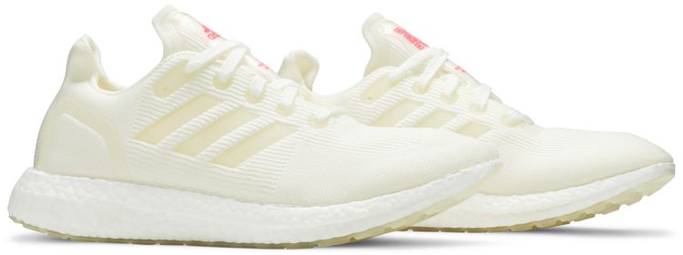 Adidas UltraBoost DNA Loop No Dye