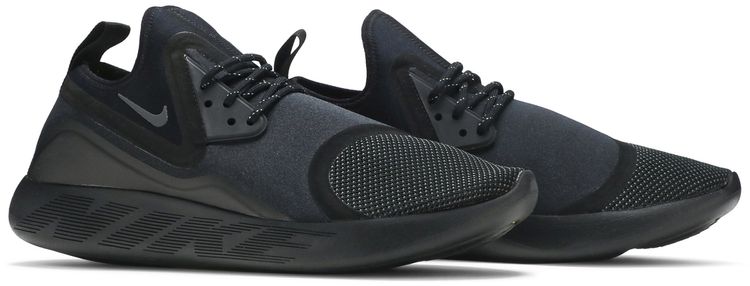 Lunarcharge Essential Triple Black