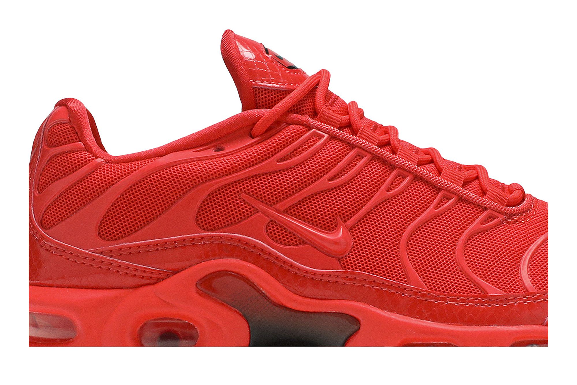 Air max plus light crimson hotsell