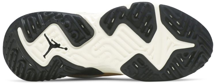 Air Jordan Wmns Jordan Delta Chutney Light Orewood Brown