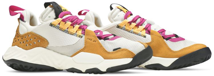 Air Jordan Wmns Jordan Delta Chutney Light Orewood Brown