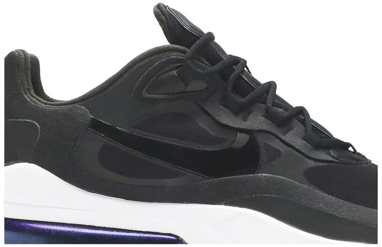 Nike Wmns Air Max 270 React Black White