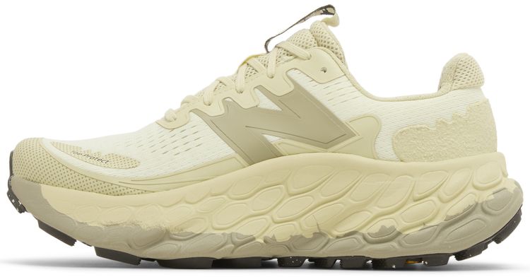 New Balance Fresh Foam X More Trail v3 Pistachio Butter