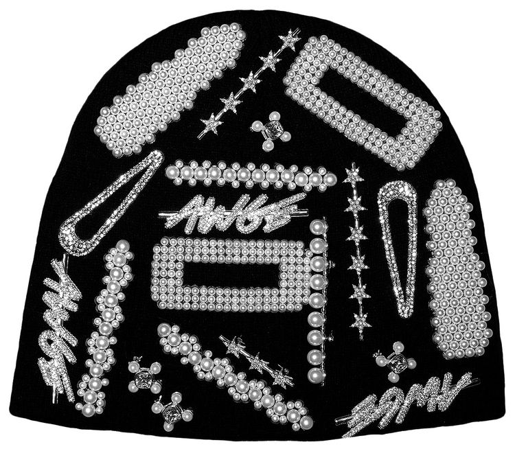 AWGE Barrette Beanie Black