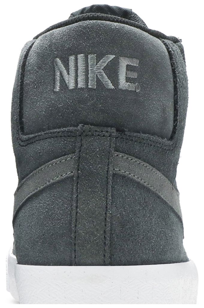 Nike Blazer Mid SB Black Suede