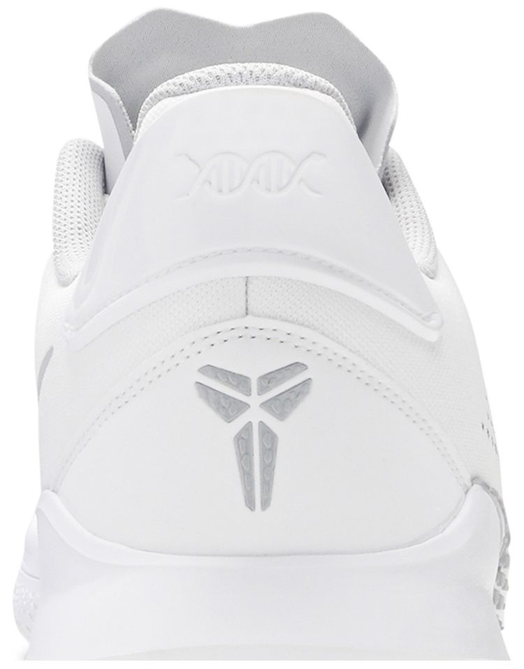 Nike Mamba Fury White Wolf Grey