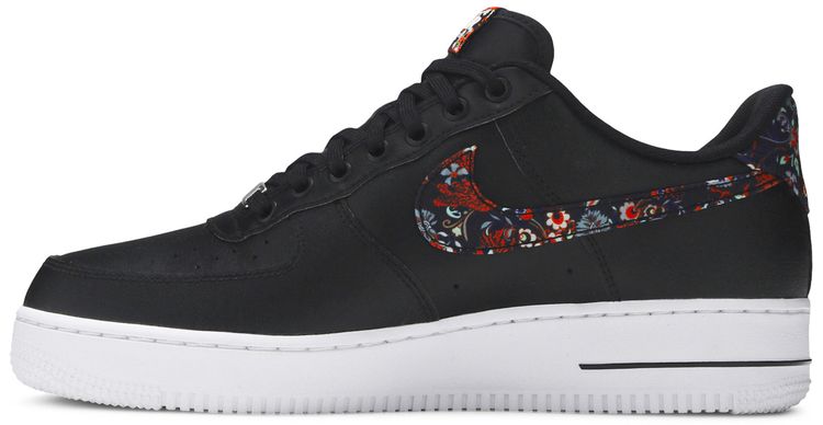 Nike Air Force 1 07 Floral