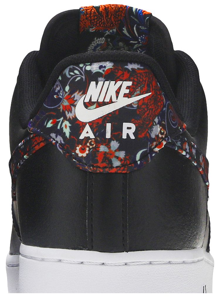 Nike Air Force 1 07 Floral