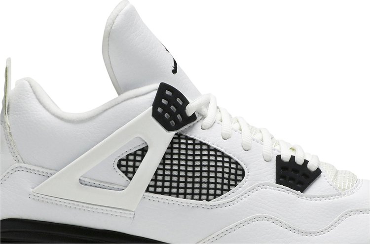 Air Jordan 4 Retro MCS White Black