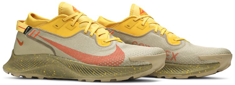 Nike Pegasus Trail 2 Gore Tex Dark Sulfur Orange