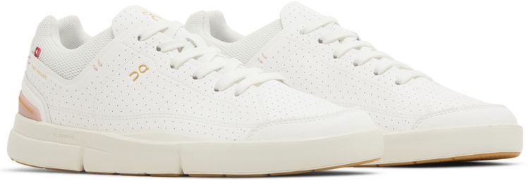 ON Wmns The Roger Centre Court White Woodrose