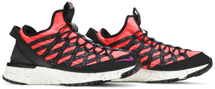 Nike React Terra Gobe ACG Bright Crimson