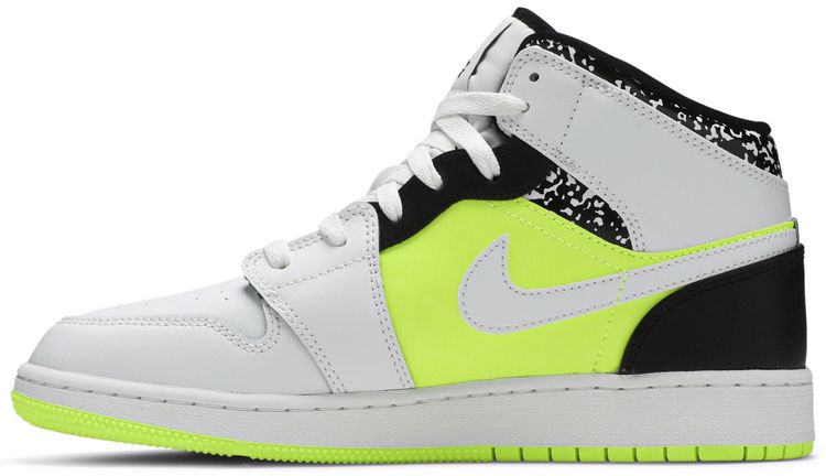 Air Jordan 1 Mid GS Notebook