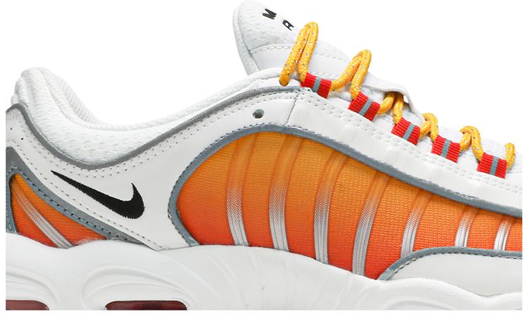 Nike Wmns Air Max Tailwind 4 NRG White University Gold
