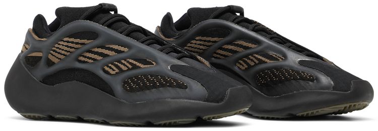Yeezy 700 V3 Clay Brown