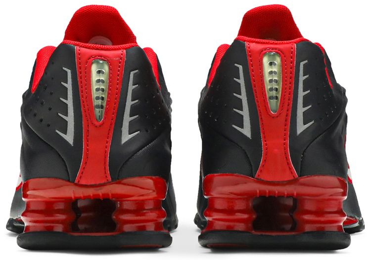 Nike Shox R4 Black Red