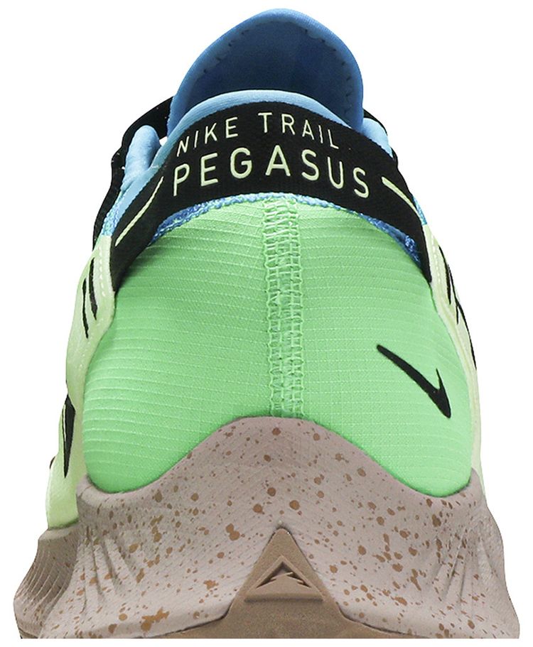 Nike Pegasus Trail 2 Barely Volt