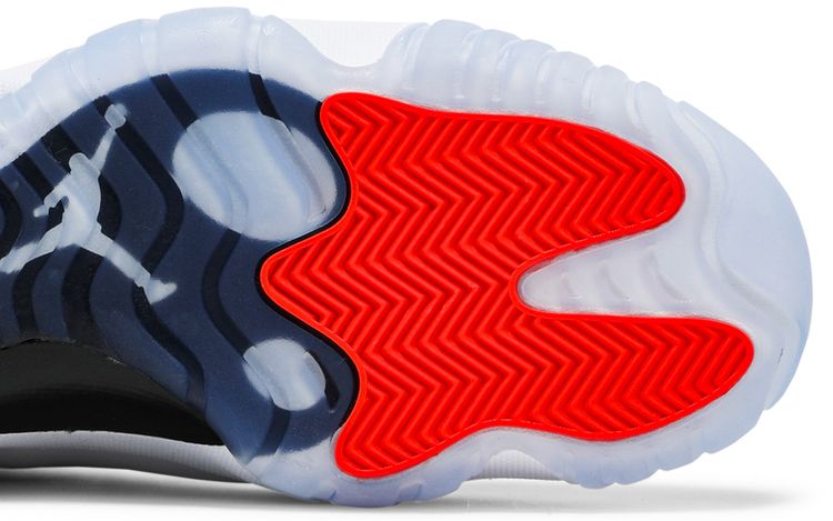 Air Jordan 11 Adapt White