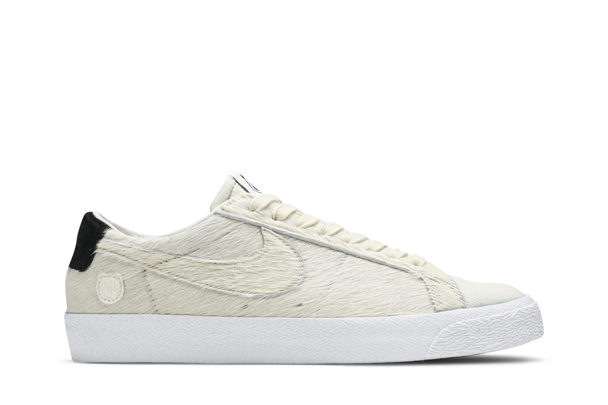 Buy Medicom Toy x Nike Blazer Low SB 'BE@RBRICK' - CZ4620 200 | GOAT