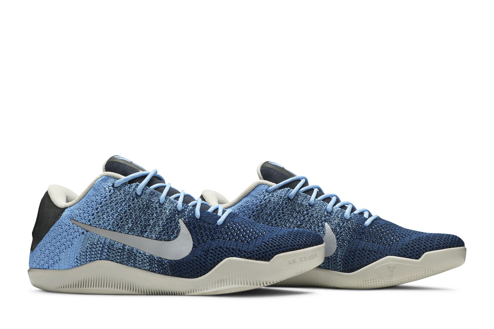 kobe 11 em low
