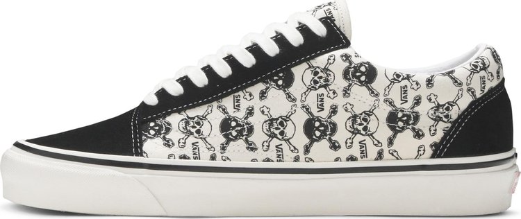 Old Skool 36 DX Skulls