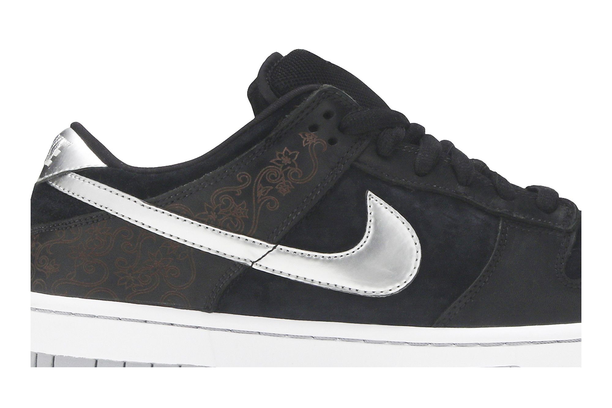 Nike dunk low takashi discount