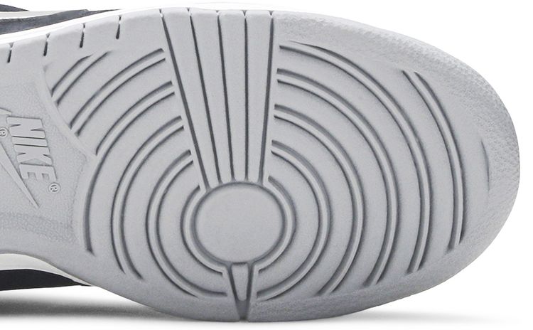 Nike Dunk Low Premium SB Takashi 2