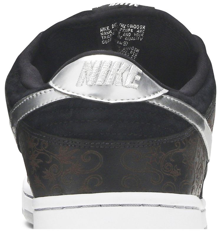 Nike Dunk Low Premium SB Takashi 2