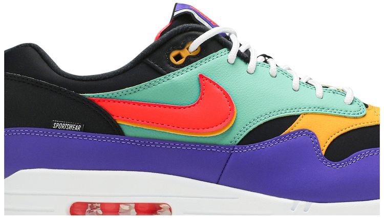 Nike Air Max 1 SE Windbreaker