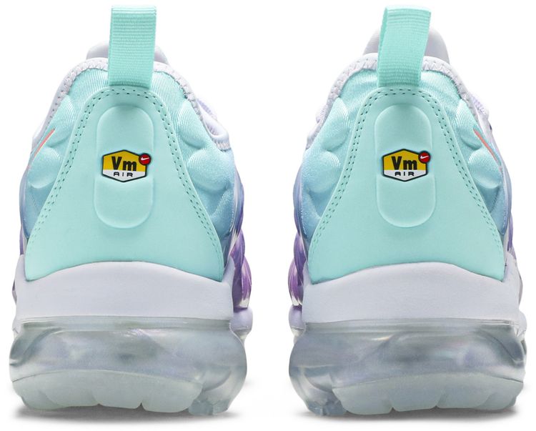 Nike Wmns Air VaporMax Plus Easter