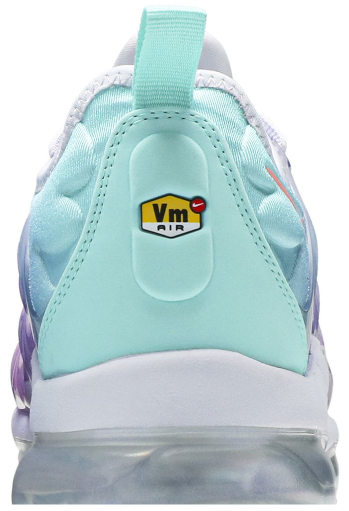 Nike Wmns Air VaporMax Plus Easter