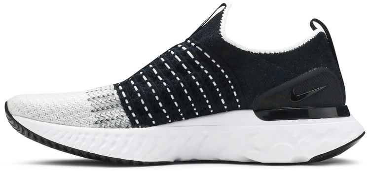 Nike React Phantom Run Flyknit 2 Black White