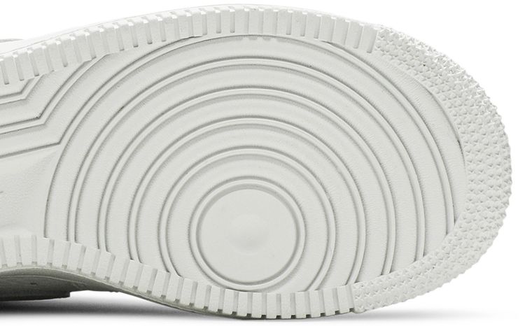 Nike Wmns Air Force 1 07 Light Bone