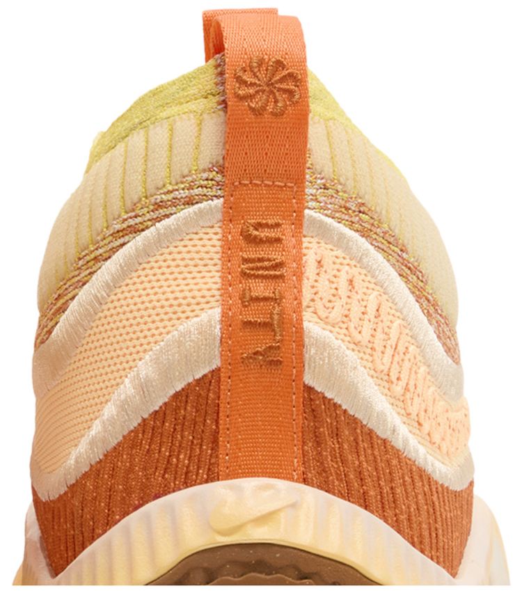 Nike Cosmic Unity 3 Courage