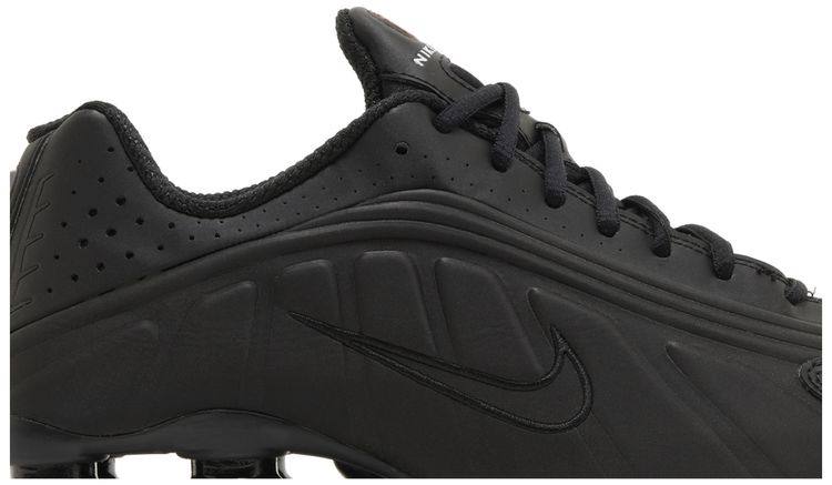 Nike Wmns Shox R4 Black 2024