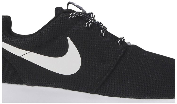 Nike Wmns Roshe One Black