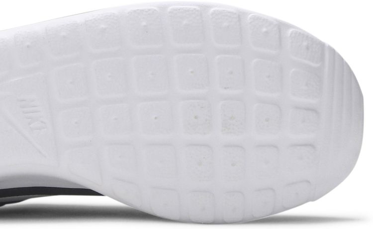 Nike Wmns Roshe One Black