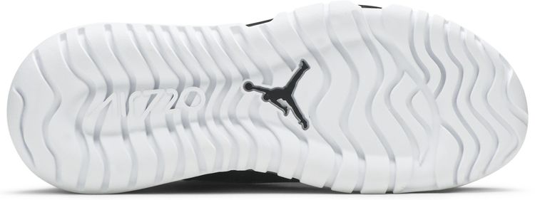 Jordan Aerospace 720 White Black Gym Red
