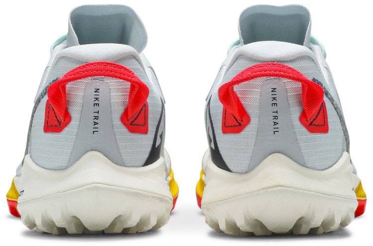 Nike Wmns Air Zoom Terra Kiger 6 Aura