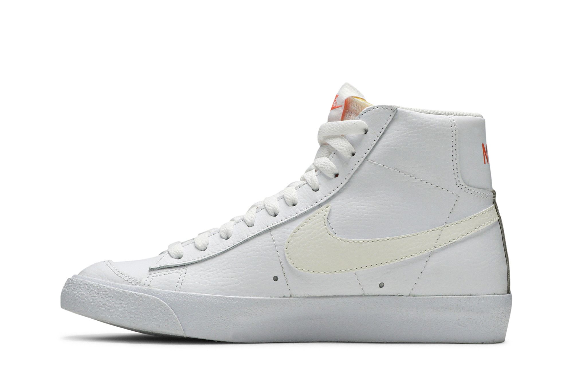 nike blazer vintage womens gold