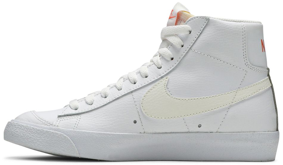 wmns blazer mid vintage suede