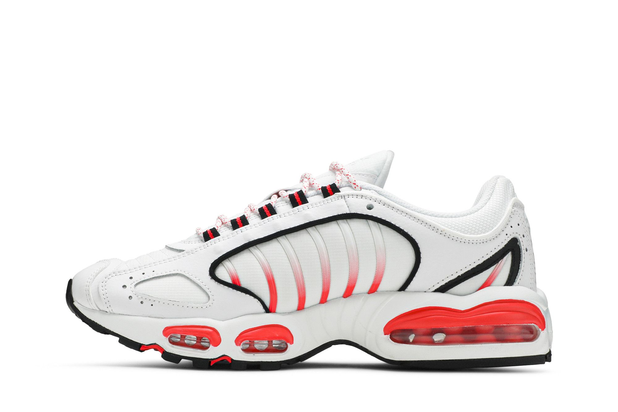 tailwinds red and white