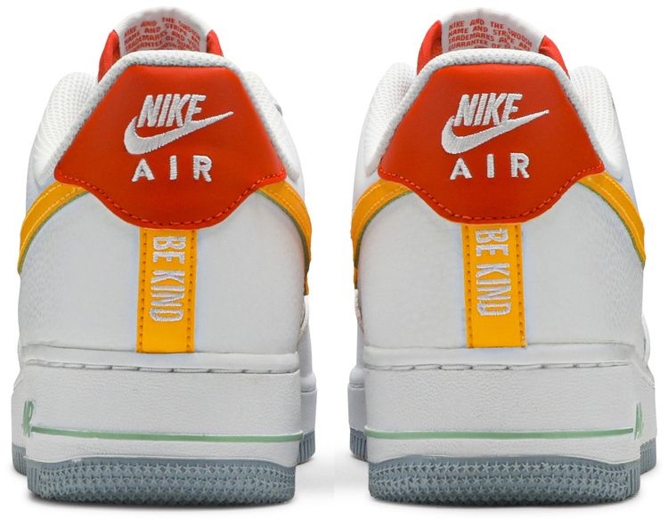 Nike Air Force 1 07 LV8 Be Kind
