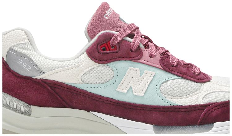 Kith x New Balance 992 Made in USA Kithmas Collection Burgundy Reef