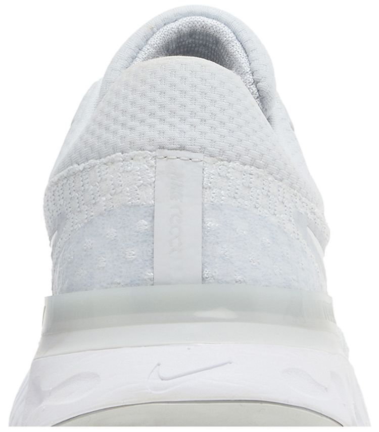 Nike Wmns React Infinity Run Flyknit 3 Pure Platinum