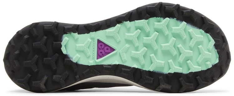 Nike ACG Lowcate Smoke Grey Vivid Purple