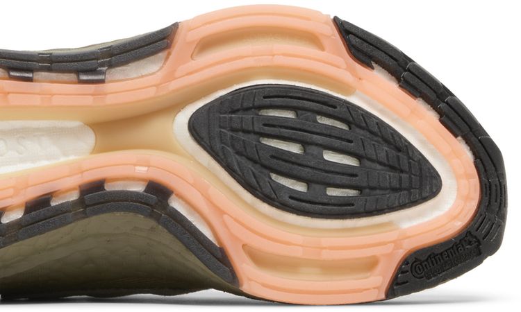 Adidas UltraBoost 22 Orbit Green Beam Orange