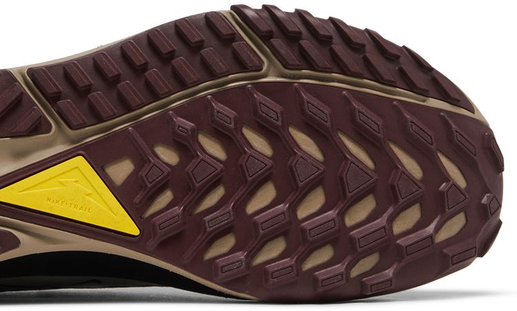 Nike React Pegasus Trail 4 GORE TEX Black Vivid Sulfur