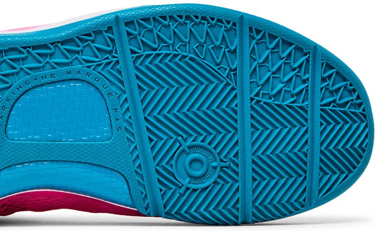 Nike Kobe 8 GS Dynamic Pink